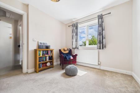 3 bedroom Semi-detached house for sale in Canberra View, Barton-upon-Humber, North Lincolnshire, DN18