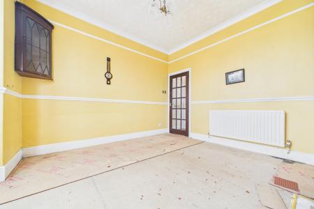 3 bedroom Semi-detached house for sale in Westfield Road, Barton-upon-Humber, North Lincolnshire, DN18