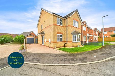4 bedroom Detached house for sale in Varah Close, Barton-upon-Humber, North Lincolnshire, DN18