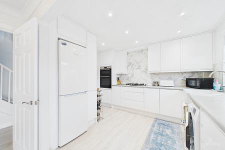 4 bedroom Detached house for sale in Varah Close, Barton-upon-Humber, North Lincolnshire, DN18