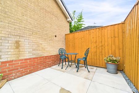 4 bedroom Detached house for sale in Varah Close, Barton-upon-Humber, North Lincolnshire, DN18