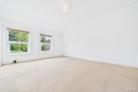 2 bedroom End of terrace house for sale in Chapel Street, Goxhill, North Lincolnshire, DN19