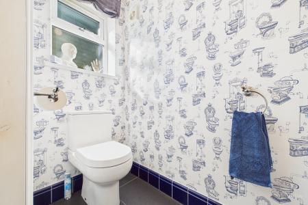 4 bedroom Detached bungalow for sale in Stephen Crescent, Barton-upon-Humber, North Lincolnshire, DN18