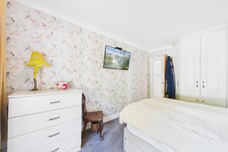 4 bedroom Detached bungalow for sale in Stephen Crescent, Barton-upon-Humber, North Lincolnshire, DN18