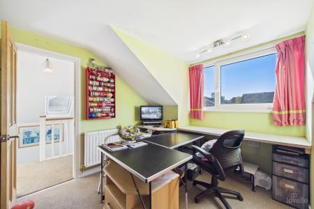 4 bedroom Detached bungalow for sale in Stephen Crescent, Barton-upon-Humber, North Lincolnshire, DN18