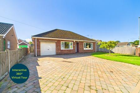 4 bedroom Detached bungalow for sale in Stephen Crescent, Barton-upon-Humber, North Lincolnshire, DN18