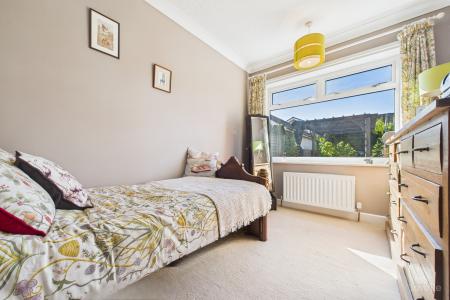 4 bedroom Detached bungalow for sale in Stephen Crescent, Barton-upon-Humber, North Lincolnshire, DN18