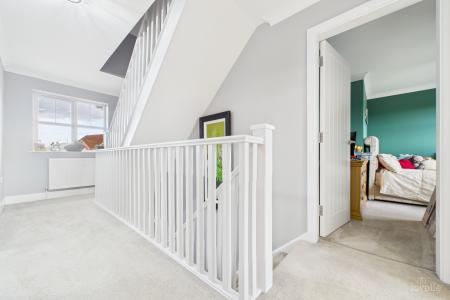 6 bedroom Detached house for sale in Huntsman Close, Goxhill, North Lincolnshire, DN19