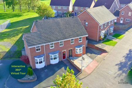 3 bedroom Semi-detached house for sale in Nightingale Close, Barton-upon-Humber, North Lincolnshire, DN18