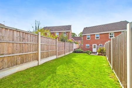 3 bedroom Semi-detached house for sale in Nightingale Close, Barton-upon-Humber, North Lincolnshire, DN18