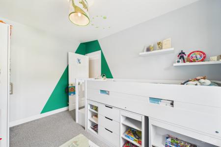 3 bedroom Semi-detached house for sale in Nightingale Close, Barton-upon-Humber, North Lincolnshire, DN18