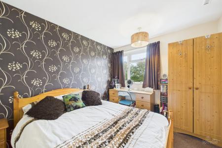 3 bedroom Semi-detached house for sale in Lodge Avenue, Barton-upon-Humber, North Lincolnshire, DN18