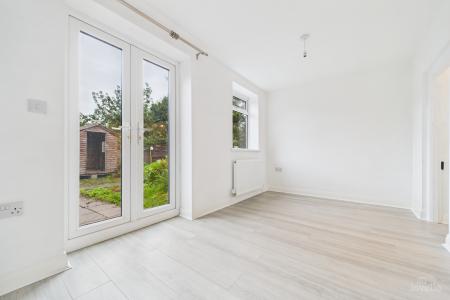 3 bedroom Detached bungalow for sale in Sluice Road, South Ferriby, North Lincolnshire, DN18