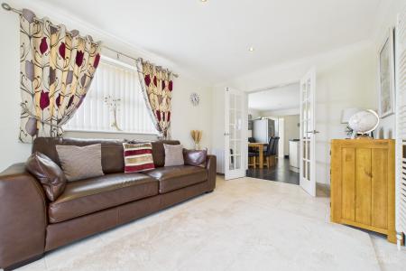 2 bedroom Detached bungalow for sale in Soff Lane, Goxhill, North Lincolnshire, DN19