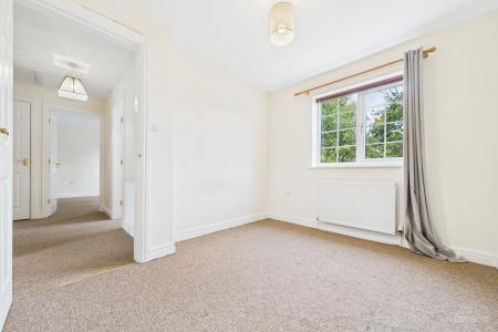 4 bedroom Detached house for sale in Hallam Close, Barrow-upon-Humber, North Lincolnshire, DN19