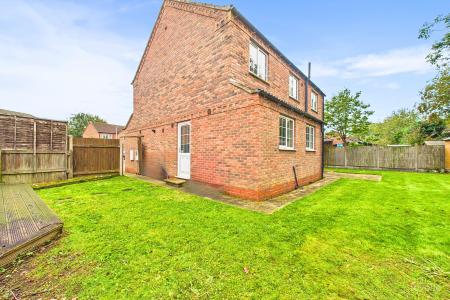 4 bedroom Detached house for sale in Hallam Close, Barrow-upon-Humber, North Lincolnshire, DN19