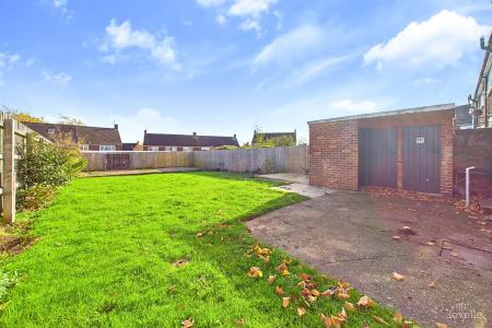 3 bedroom End of terrace house for sale in Tofts Road, Barton-upon-Humber, North Lincolnshire, DN18