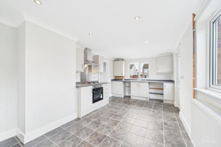 3 bedroom Semi-detached house for sale in Boynton Crescent, Winterton, North Lincolnshire, DN15