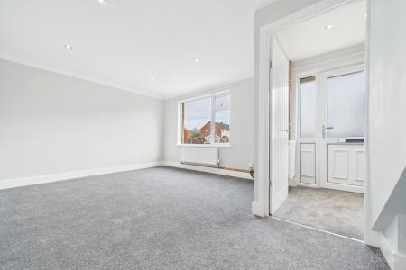 3 bedroom Semi-detached house for sale in Boynton Crescent, Winterton, North Lincolnshire, DN15