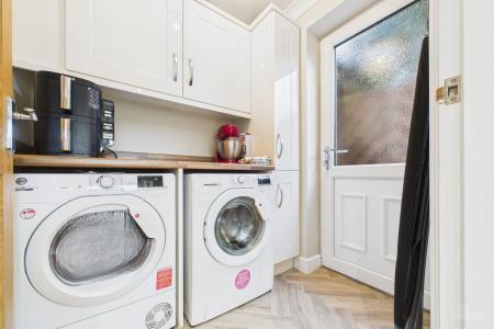 3 bedroom Detached house for sale in Bayleaf Lane, Barton-upon-Humber, North Lincolnshire, DN18