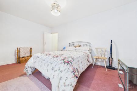 2 bedroom End of terrace house for sale in Butts Road, Barton-upon-Humber, North Lincolnshire, DN18