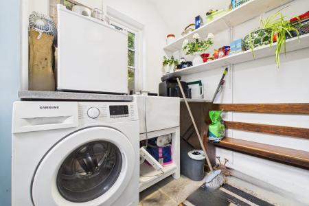 2 bedroom Semi-detached house for sale in Whitecross Street, Barton-upon-Humber, North Lincolnshire, DN18