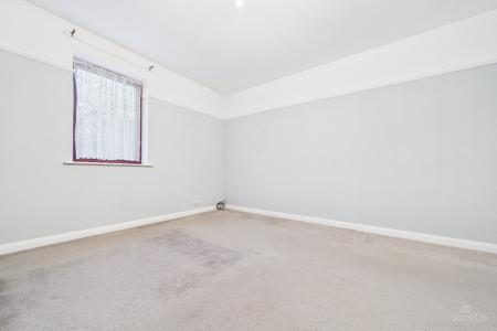 5 bedroom Detached house for sale in Newport, Barton-upon-Humber, North Lincolnshire, DN18