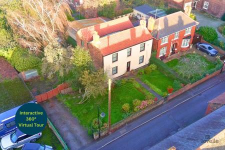 5 bedroom Detached house for sale in Newport, Barton-upon-Humber, North Lincolnshire, DN18