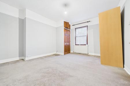 5 bedroom Detached house for sale in Newport, Barton-upon-Humber, North Lincolnshire, DN18