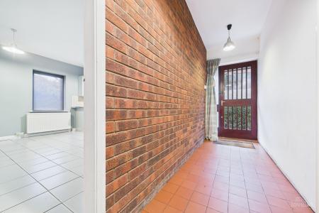 5 bedroom Detached house for sale in Newport, Barton-upon-Humber, North Lincolnshire, DN18