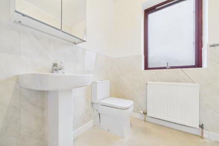 5 bedroom Detached house for sale in Newport, Barton-upon-Humber, North Lincolnshire, DN18