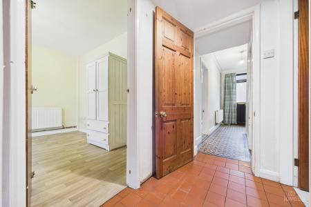 5 bedroom Detached house for sale in Newport, Barton-upon-Humber, North Lincolnshire, DN18