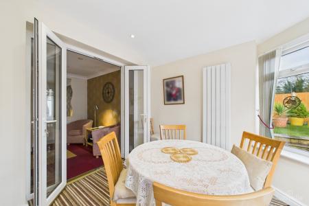 3 bedroom Detached bungalow for sale in Killicks Rise, Barton-upon-Humber, North Lincolnshire, DN18