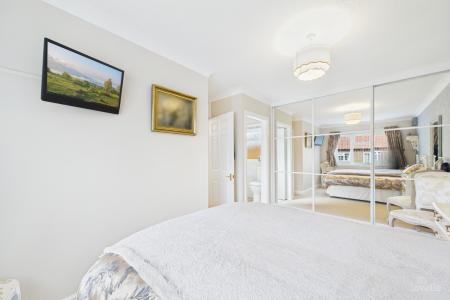 3 bedroom Detached bungalow for sale in Killicks Rise, Barton-upon-Humber, North Lincolnshire, DN18