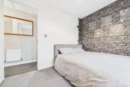 4 bedroom Detached house for sale in Poppyfield Way, Winterton, North Lincolnshire, DN15