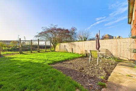3 bedroom Terraced House for sale in Red Lane, South Ferriby, North Lincolnshire, DN18