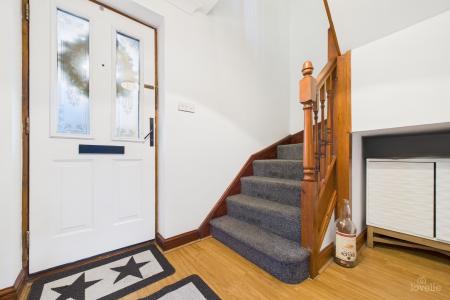 3 bedroom Semi-detached house for sale in Hawthorn Rise, Barrow-upon-Humber, North Lincolnshire, DN19