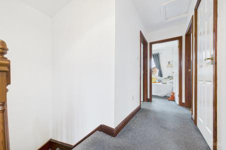 3 bedroom Semi-detached house for sale in Hawthorn Rise, Barrow-upon-Humber, North Lincolnshire, DN19