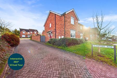 2 bedroom Semi-detached house for sale in Glanford Rise, Barton-upon-Humber, North Lincolnshire, DN18
