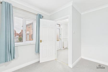 2 bedroom Semi-detached house for sale in Tangarth Court, Barton-upon-Humber, North Lincolnshire, DN18