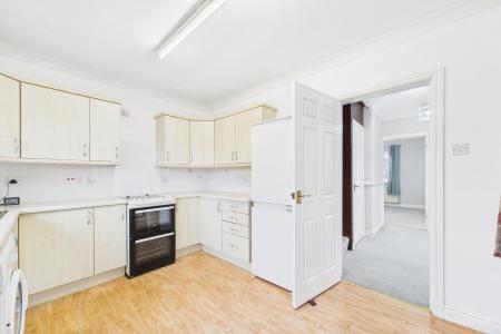 2 bedroom Semi-detached house for sale in Tangarth Court, Barton-upon-Humber, North Lincolnshire, DN18