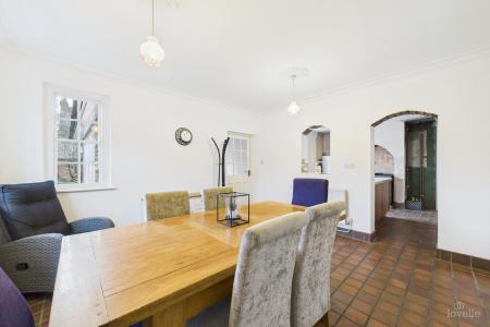 4 bedroom Semi-detached house for sale in Queen Street, Barton-upon-Humber, North Lincolnshire, DN18