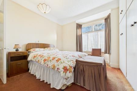 3 bedroom Semi-detached house for sale in Wold Road, Barrow-upon-Humber, North Lincolnshire, DN19