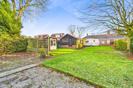 3 bedroom Semi-detached house for sale in Wold Road, Barrow-upon-Humber, North Lincolnshire, DN19