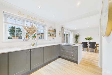3 bedroom Detached house for sale in King Street, East Halton, North Lincolnshire, DN40