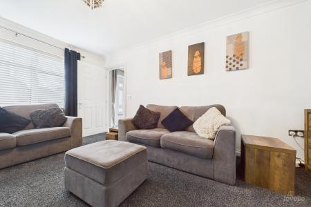 4 bedroom Detached house for sale in Riverbank Rise, Barton-upon-Humber, North Lincolnshire, DN18