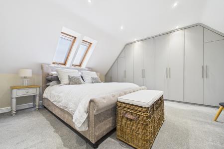 4 bedroom Semi-detached house for sale in Bayleaf Lane, Barton-upon-Humber, North Lincolnshire, DN18