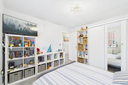 4 bedroom Semi-detached house for sale in Bayleaf Lane, Barton-upon-Humber, North Lincolnshire, DN18