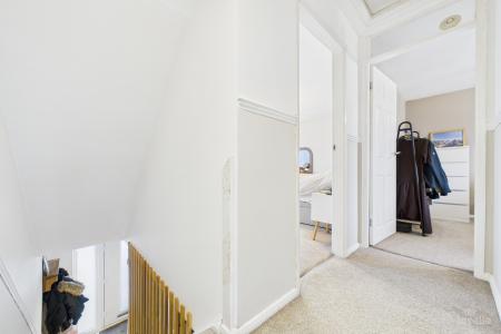 3 bedroom Semi-detached house for sale in Nursery Close, Barton-upon-Humber, North Lincolnshire, DN18