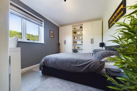 3 bedroom Detached bungalow for sale in Ferry Road, Goxhill, North Lincolnshire, DN19